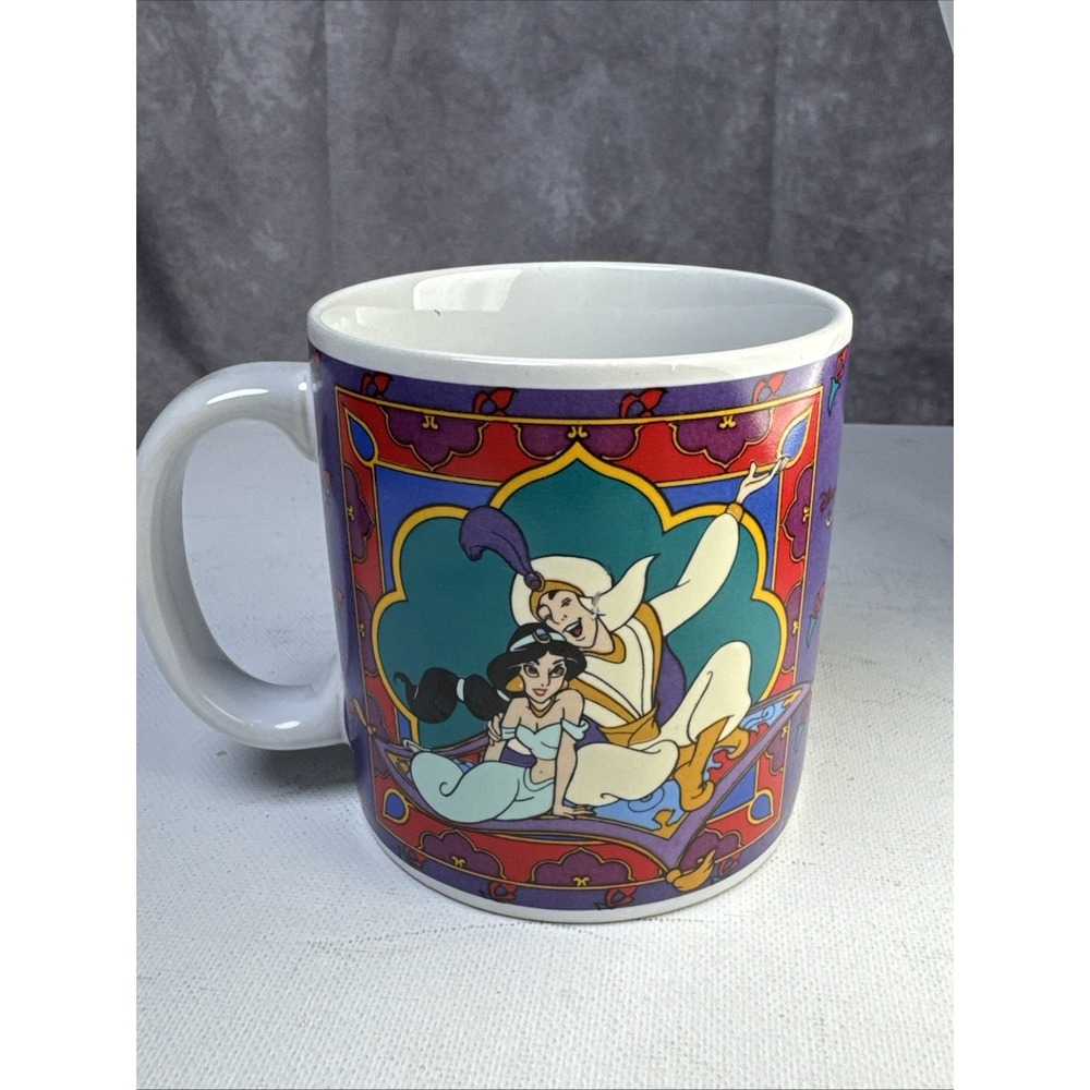 Vintage‎ Walt Disney "Aladdin" Coffee Mug 12oz Made in Indonesia Genie Jasmine